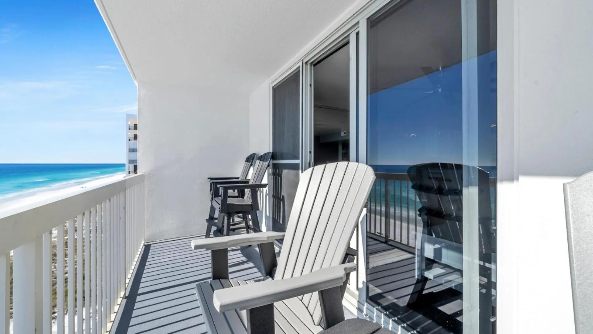 1004 Oceanfront Pelican Bch Resort Pools Prime Loc