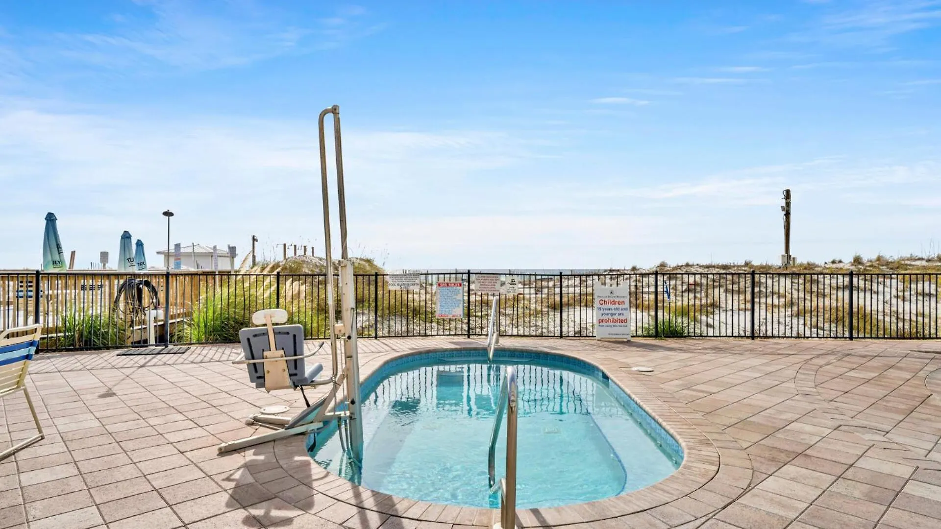1004 Oceanfront Pelican Bch Resort Pools Prime Loc Destin Aparthotel